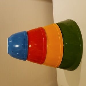 vintage Pyrex nesting mixing bowl 401-750 402-1.5. 403-2.5. 404-4qt